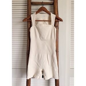 OQQ Ribbed Seamless‎ Bodysuit Tank Top Shorts Cream M